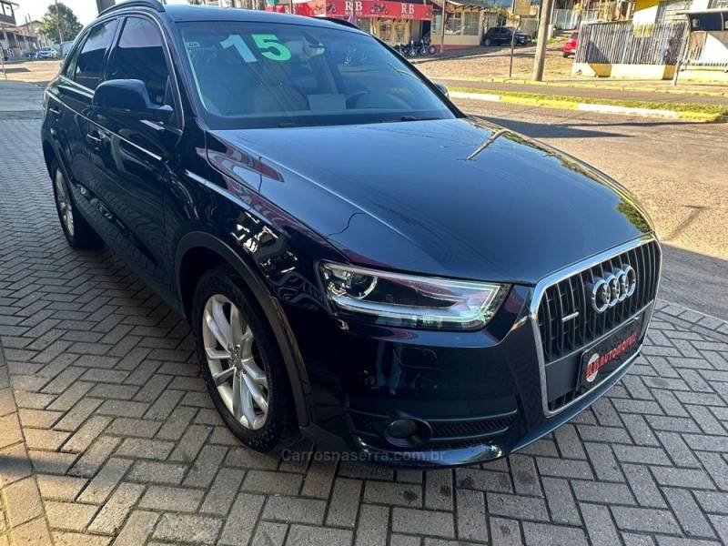 AUDI - Q3 - 2015/2015 - Azul - R$ 94.900,00