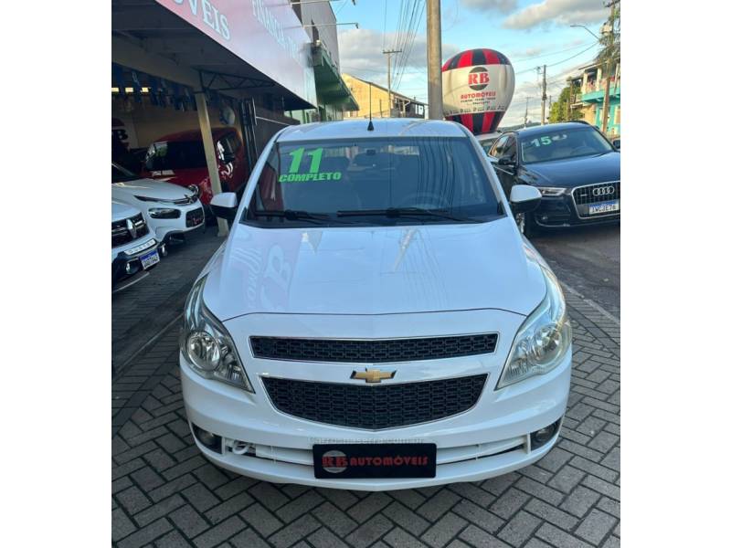 CHEVROLET - AGILE - 2011/2011 - Branca - R$ 37.900,00