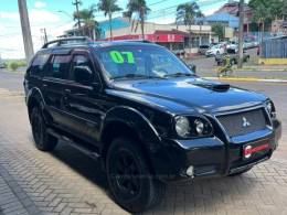 MITSUBISHI - PAJERO - 2007/2007 - Preta - R$ 49.900,00