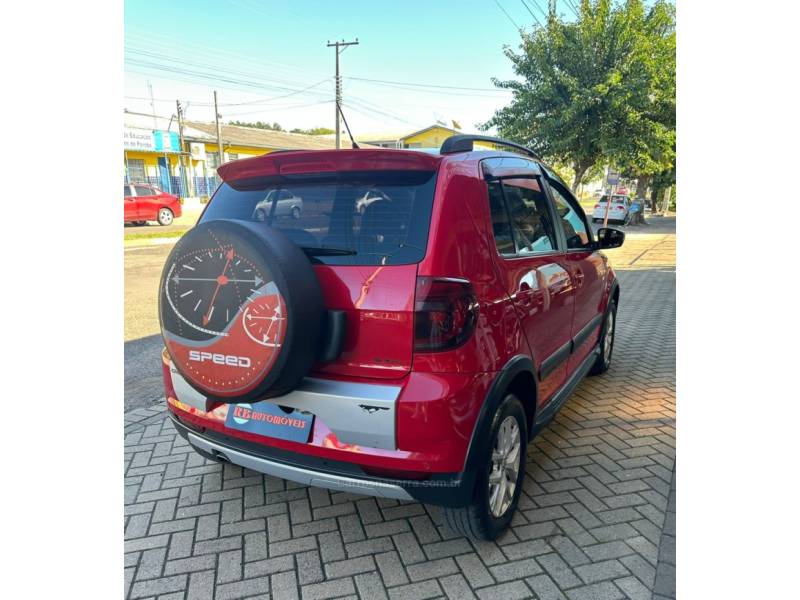 VOLKSWAGEN - CROSSFOX - 2014/2014 - Vermelha - R$ 46.900,00