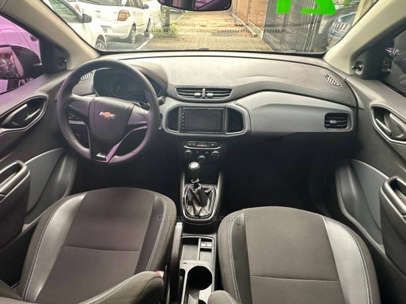 CHEVROLET - ONIX - 2021/2021 - Cinza - R$ 65.900,00