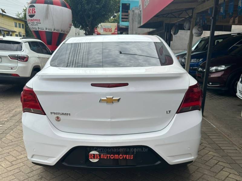 CHEVROLET - PRISMA - 2019/2019 - Branca - R$ 65.900,00
