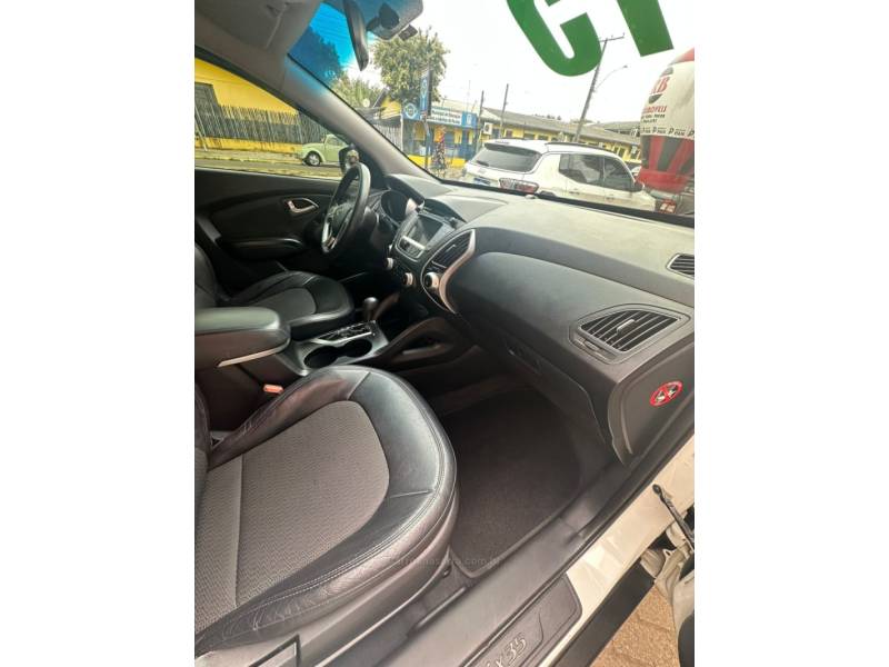 HYUNDAI - IX35 - 2015/2015 - Branca - R$ 76.900,00