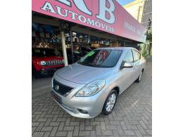 NISSAN - VERSA - 2013/2013 - Prata - R$ 45.900,00