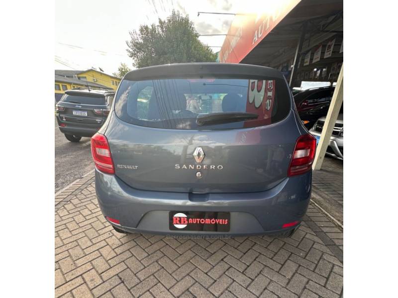 RENAULT - SANDERO - 2014/2015 - Cinza - R$ 38.900,00