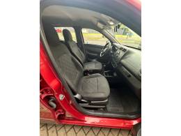 RENAULT - KWID - 2019/2019 - Vermelha - R$ 45.900,00