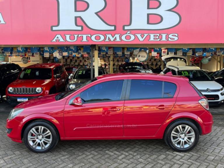 CHEVROLET - VECTRA - 2009/2009 - Vermelha - R$ 37.900,00