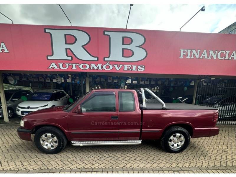 CHEVROLET - S10 - 1996/1996 - Vinho - R$ 29.900,00