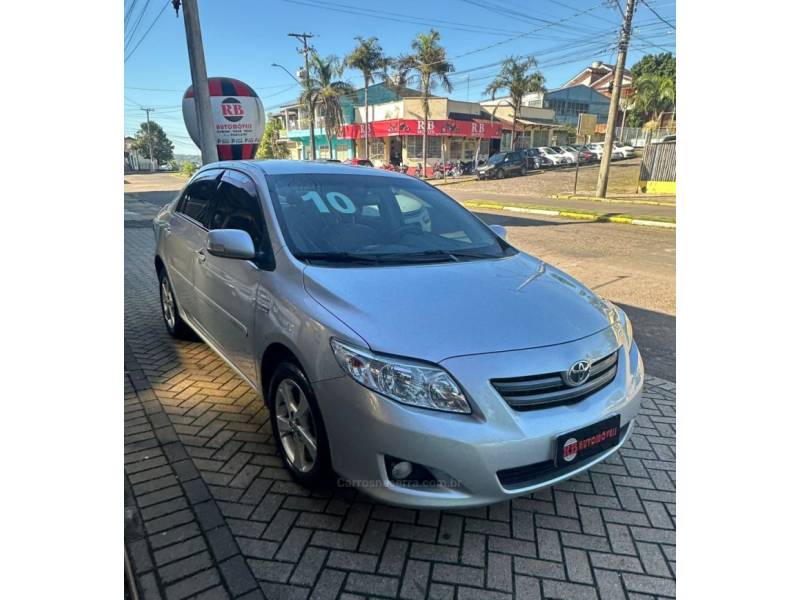 TOYOTA - COROLLA - 2010/2010 - Prata - R$ 59.900,00