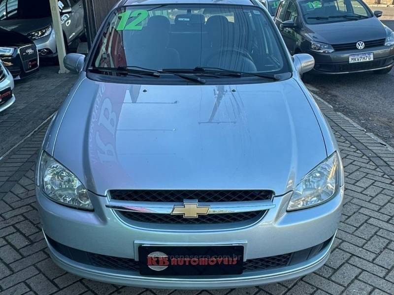 CHEVROLET - CLASSIC - 2012/2012 - Prata - R$ 27.900,00