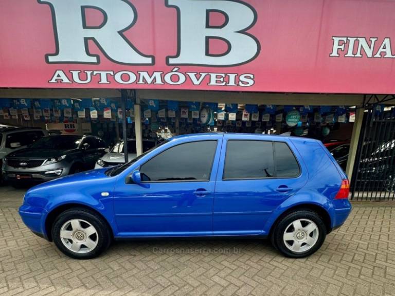 VOLKSWAGEN - GOLF - 2001/2001 - Azul - R$ 25.900,00