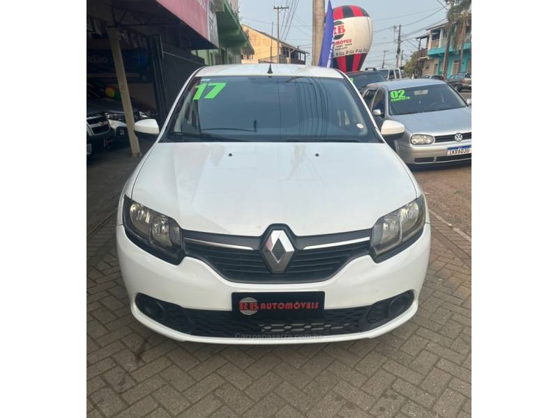 RENAULT - SANDERO - 2017/2017 - Branca - R$ 43.900,00