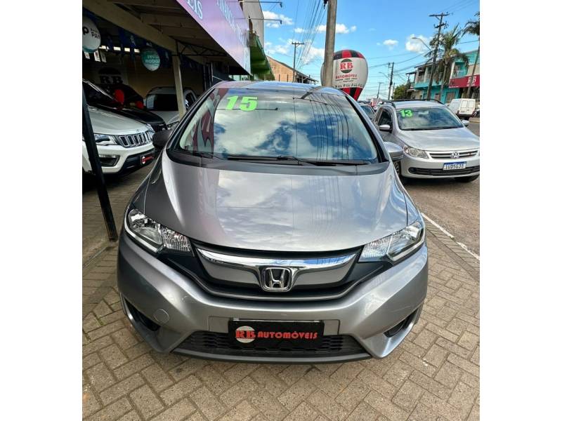 HONDA - FIT - 2014/2015 - Cinza - R$ 63.900,00