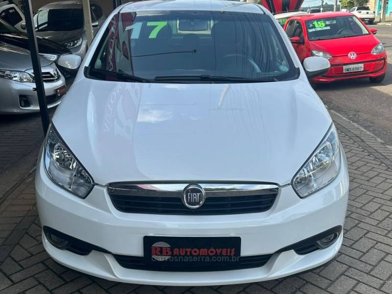 FIAT - GRAND SIENA - 2016/2017 - Branca - R$ 46.900,00