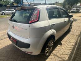 FIAT - PUNTO - 2017/2017 - Branca - R$ 49.900,00