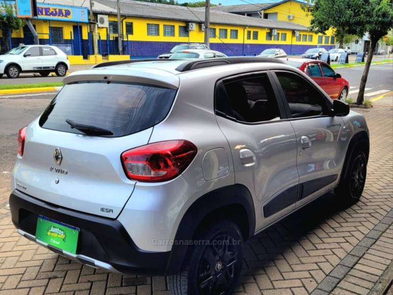 RENAULT - KWID - 2019/2020 - Prata - R$ 55.900,00