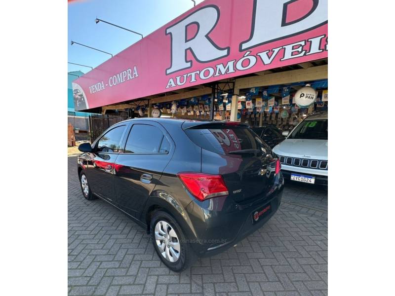 CHEVROLET - ONIX - 2019/2019 - Cinza - R$ 59.900,00