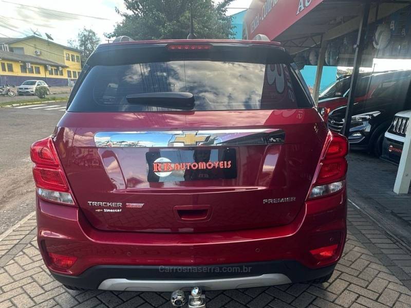CHEVROLET - TRACKER - 2019/2019 - Vermelha - R$ 96.900,00