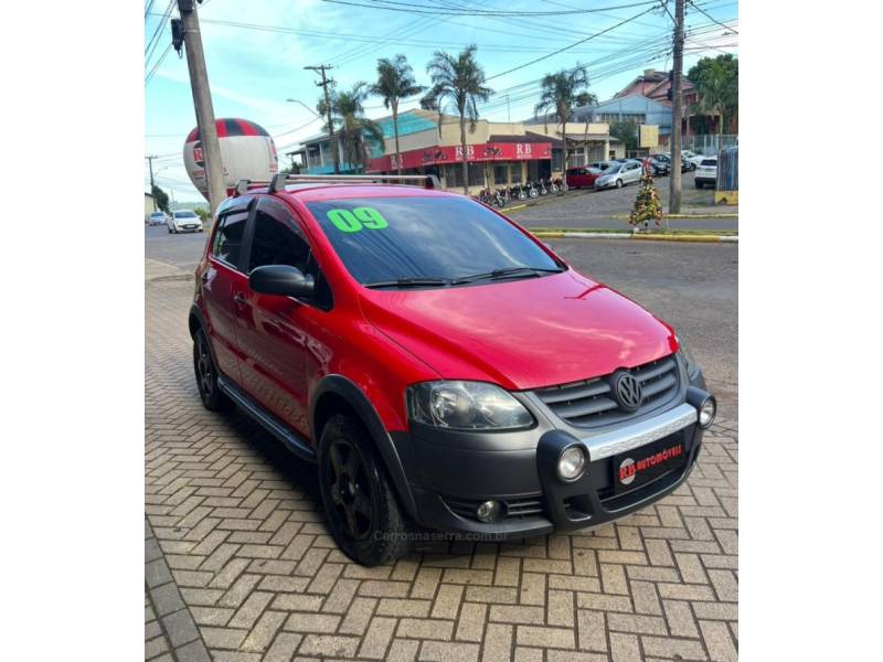 VOLKSWAGEN - CROSSFOX - 2008/2008 - Vermelha - R$ 37.900,00