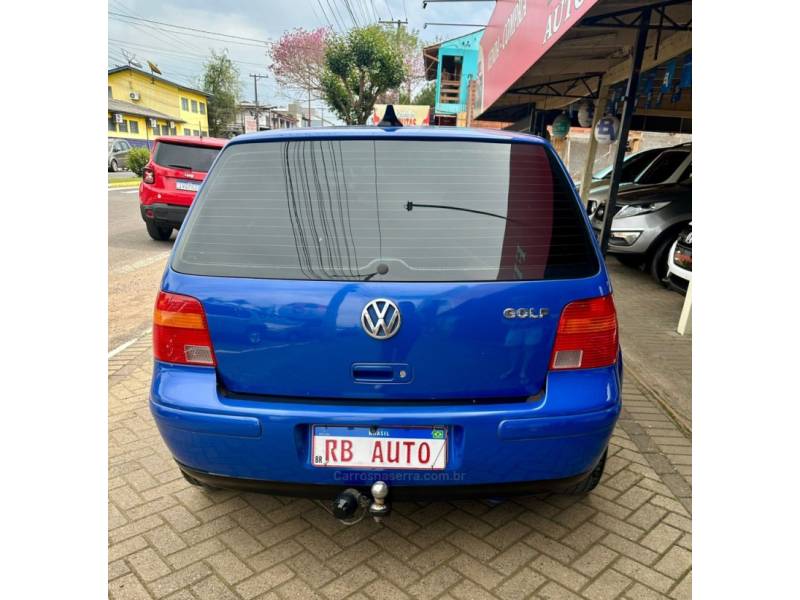 VOLKSWAGEN - GOLF - 2001/2001 - Azul - R$ 25.900,00