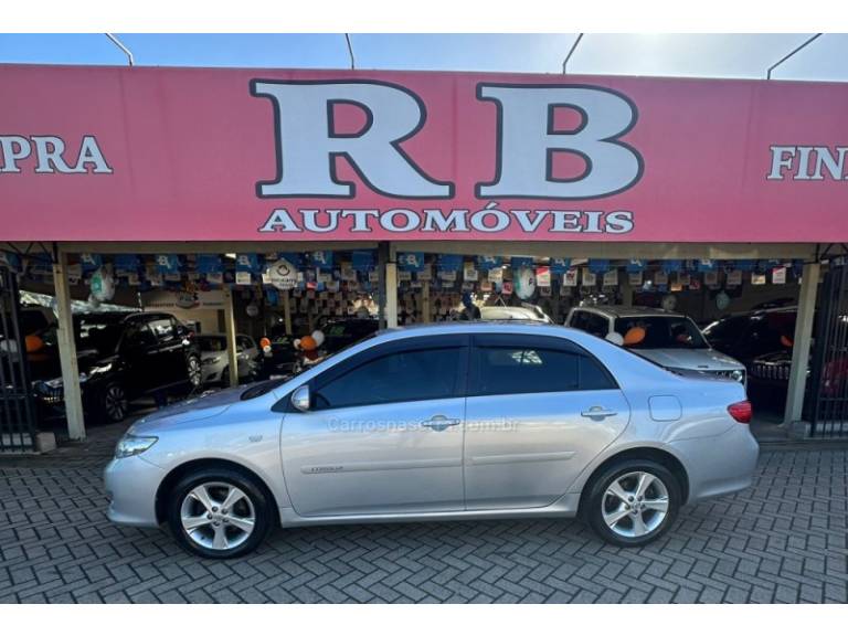 TOYOTA - COROLLA - 2010/2010 - Prata - R$ 59.900,00