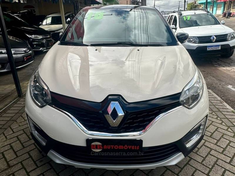 RENAULT - CAPTUR - 2019/2019 - Branca - R$ 78.900,00