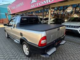 FIAT - STRADA - 2002/2002 - Cinza - R$ 28.900,00
