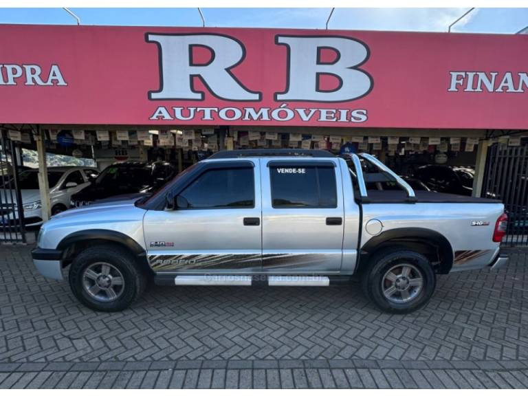 CHEVROLET - S10 - 2011/2011 - Prata - R$ 86.900,00