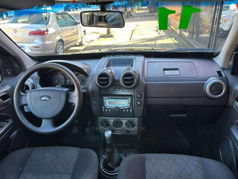 FORD - ECOSPORT - 2011/2011 - Preta - R$ 42.900,00