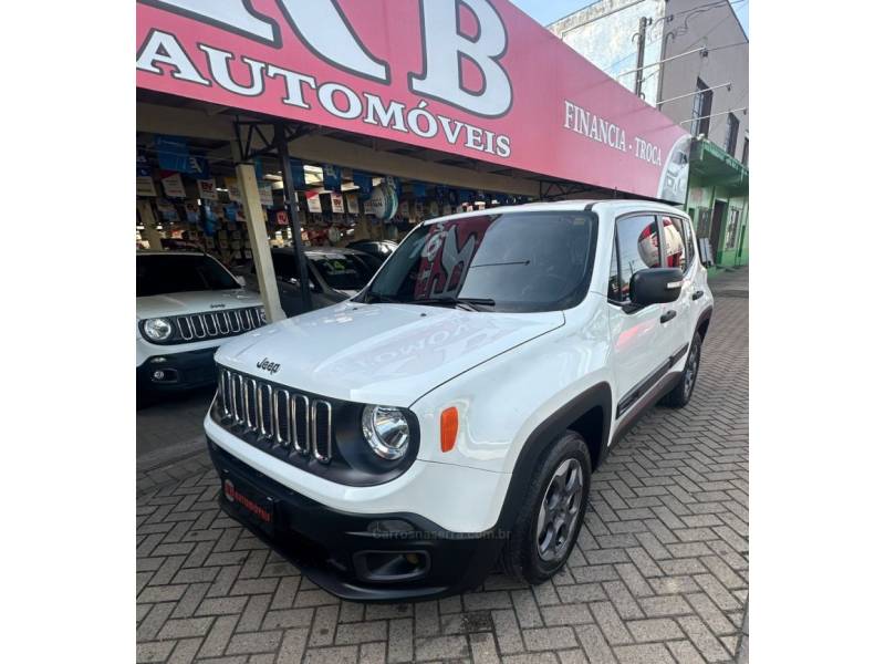 JEEP - RENEGADE - 2015/2016 - Branca - R$ 67.900,00