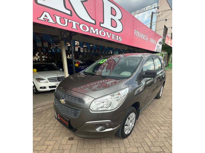 CHEVROLET - SPIN - 2013/2013 - Cinza - R$ 40.900,00