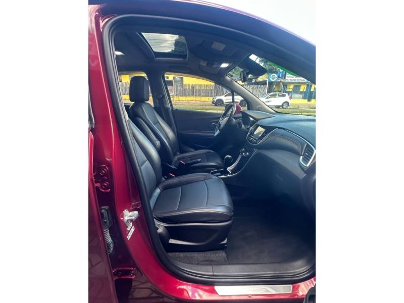 CHEVROLET - TRACKER - 2019/2019 - Vermelha - R$ 96.900,00