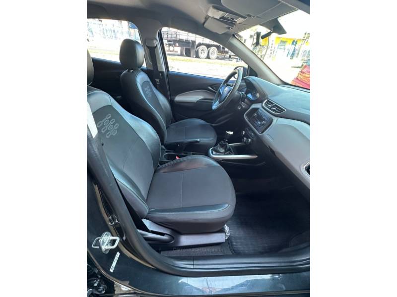 CHEVROLET - ONIX - 2019/2019 - Cinza - R$ 59.900,00