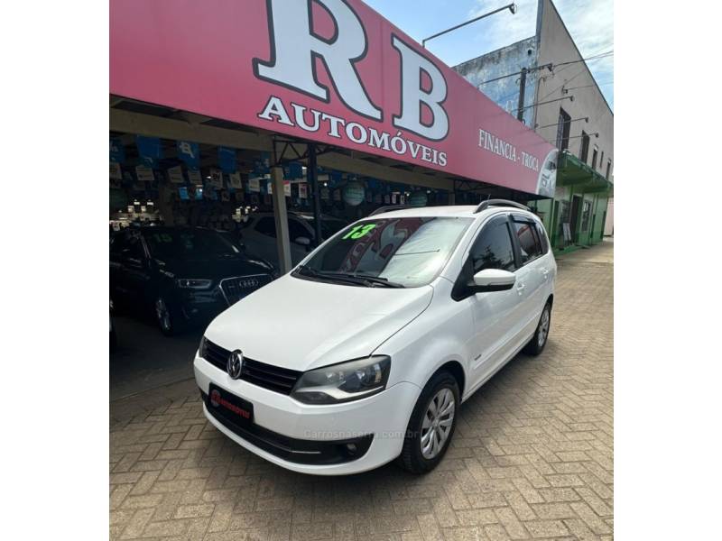 VOLKSWAGEN - SPACEFOX - 2012/2013 - Branca - R$ 45.900,00
