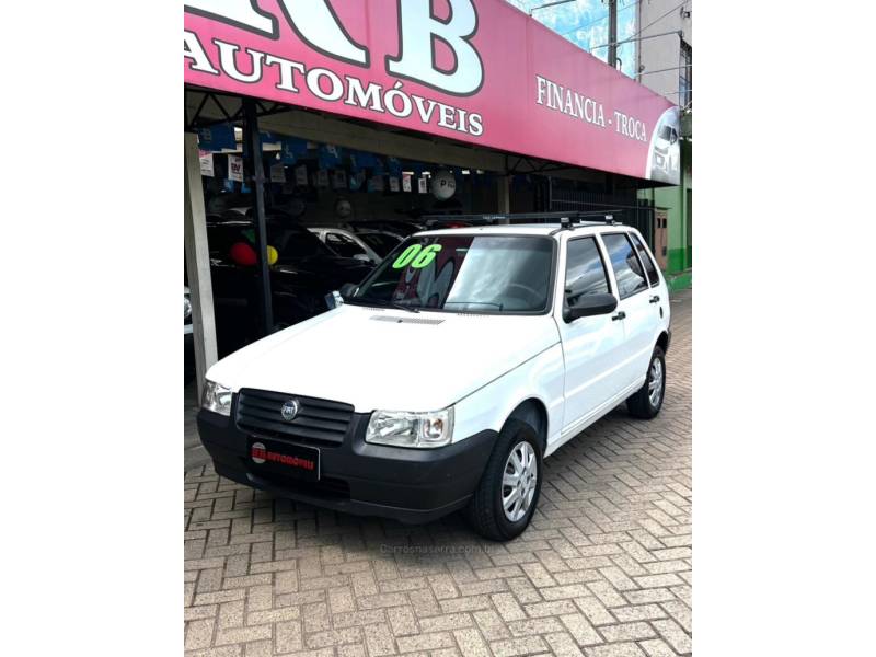 FIAT - UNO - 2006/2006 - Branca - R$ 18.900,00