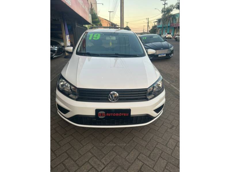 VOLKSWAGEN - SAVEIRO - 2018/2019 - Branca - R$ 61.900,00