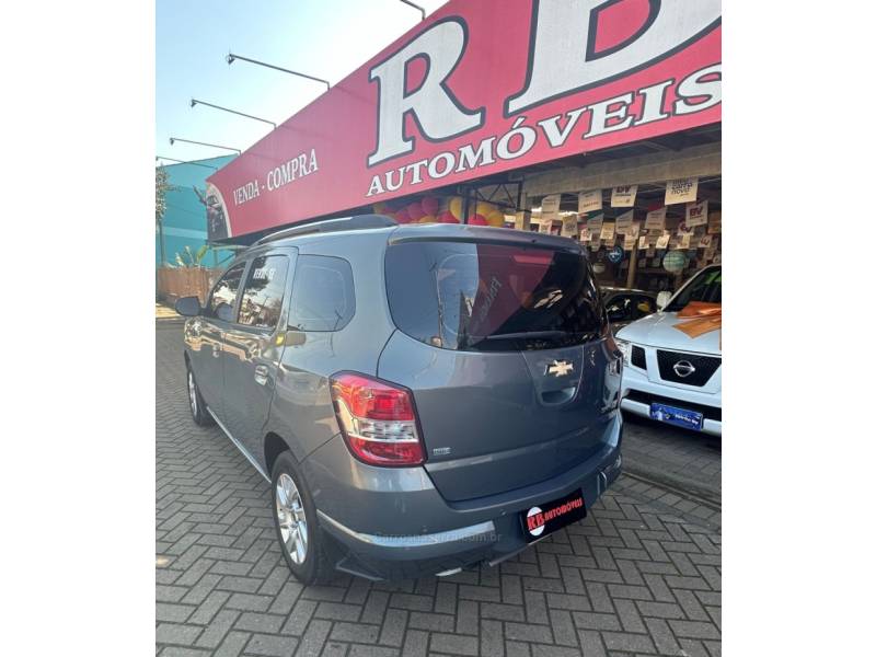 CHEVROLET - SPIN - 2014/2014 - Cinza - R$ 58.900,00