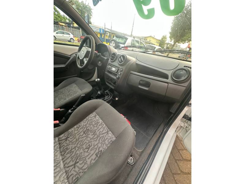 FORD - KA - 2009/2009 - Branca - R$ 22.900,00