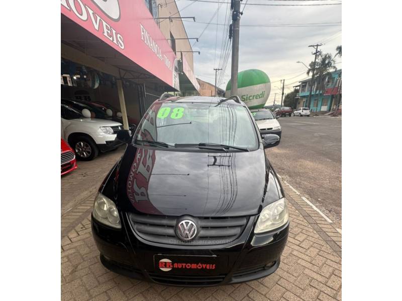 VOLKSWAGEN - SPACEFOX - 2008/2008 - Preta - R$ 35.900,00