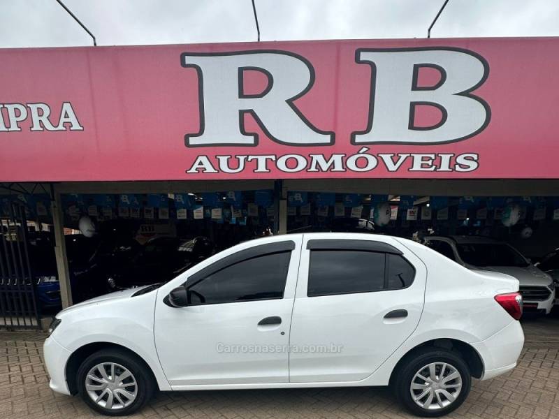 RENAULT - LOGAN - 2015/2015 - Branca - R$ 35.900,00