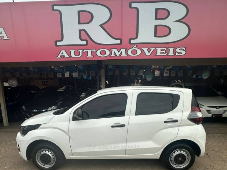 FIAT - MOBI - 2018/2018 - Branca - R$ 36.900,00