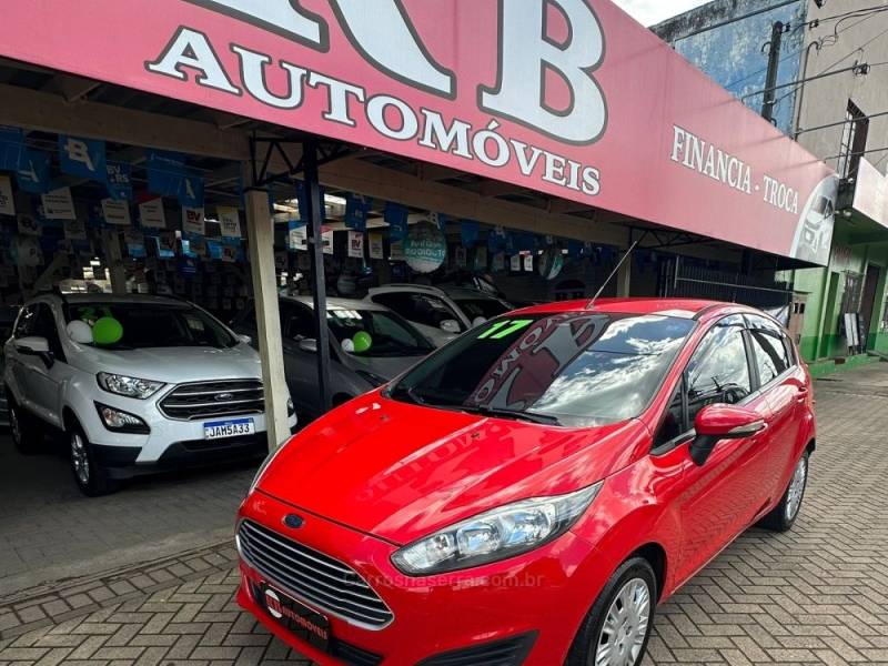 FORD - FIESTA - 2017/2017 - Vermelha - R$ 53.900,00