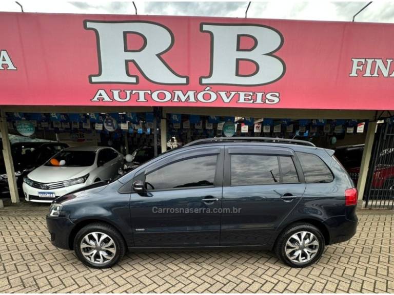 VOLKSWAGEN - SPACEFOX - 2012/2013 - Azul - R$ 44.900,00