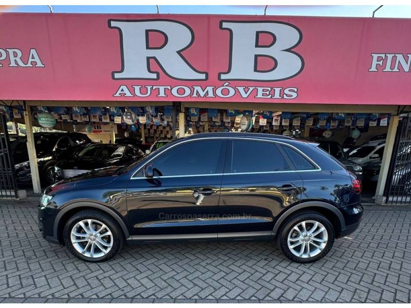 AUDI - Q3 - 2015/2015 - Azul - R$ 94.900,00