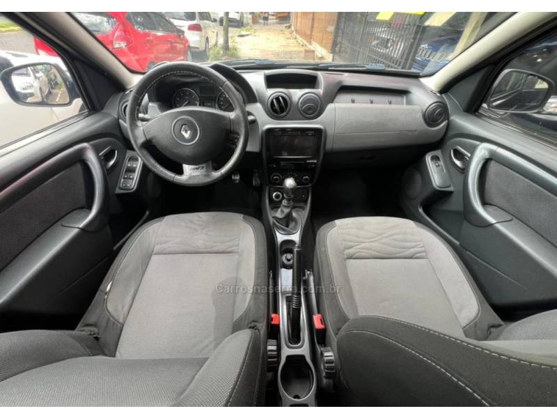 RENAULT - DUSTER - 2014/2014 - Azul - R$ 57.900,00