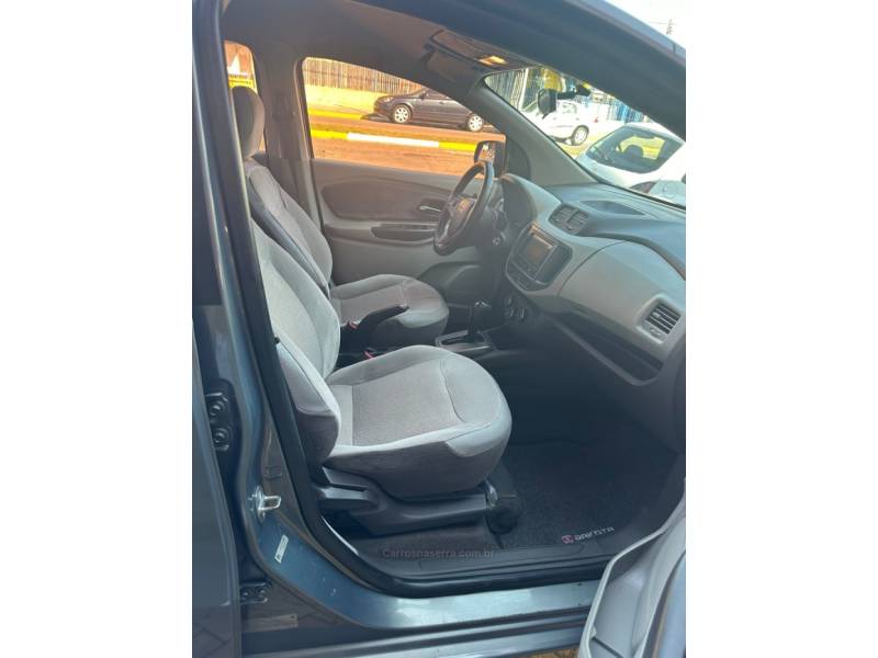 CHEVROLET - SPIN - 2014/2014 - Cinza - R$ 58.900,00